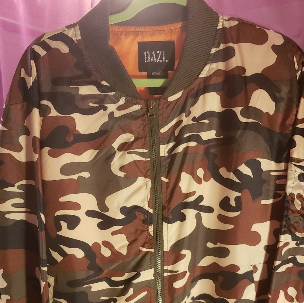 Brand new camo jacket crop for Macy's